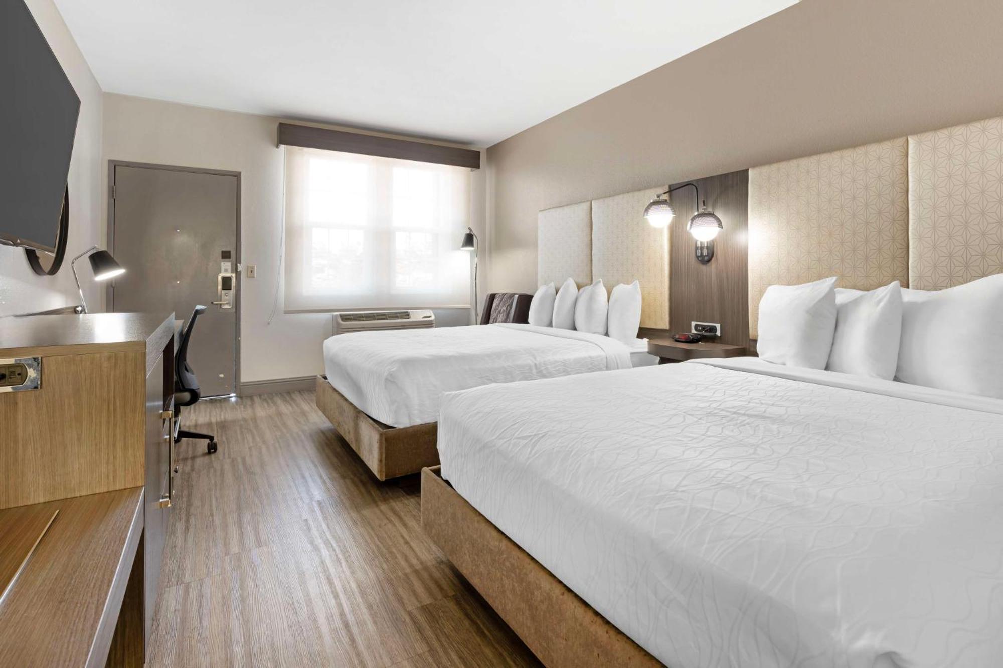 Best Western Marina State Beach Ngoại thất bức ảnh